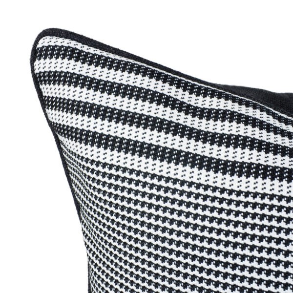 หมอนอิงรุ่น Houndstooth-D-03