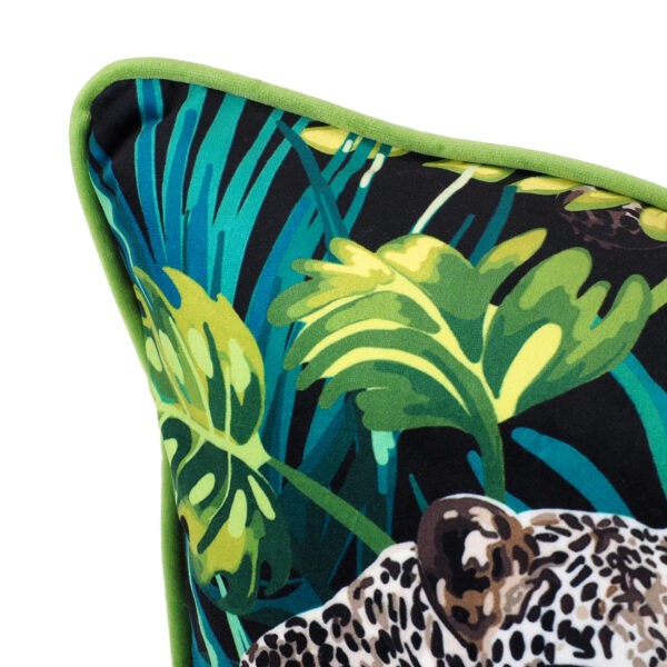 หมอนอิง รุ่น PREMIUM-LEOPARD-TURNBACK-01