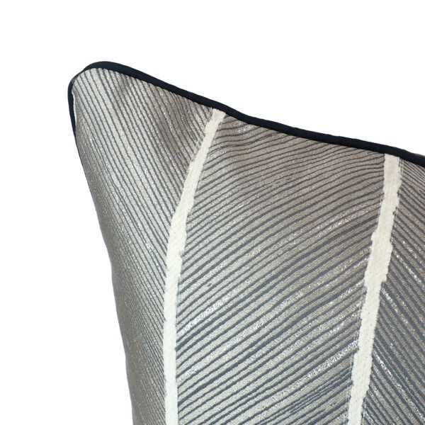 Cushion model: HIGHWAY-Brown-03