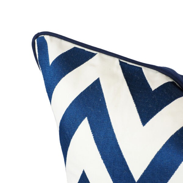 Cushion model: Blue-Harmonie-Oblique-03