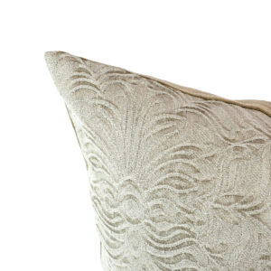 Cushion model: MALIKA-Brown-03