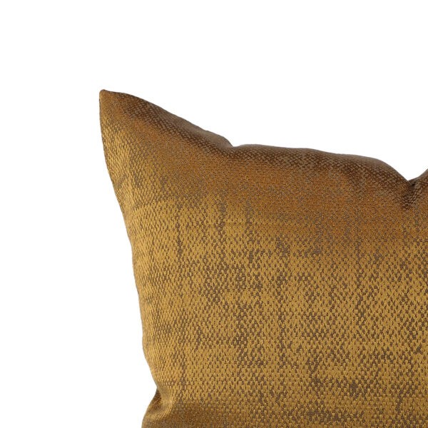 Cushion model: Misty-Wood-03