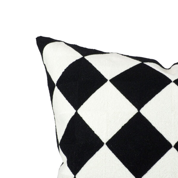 Checker 03