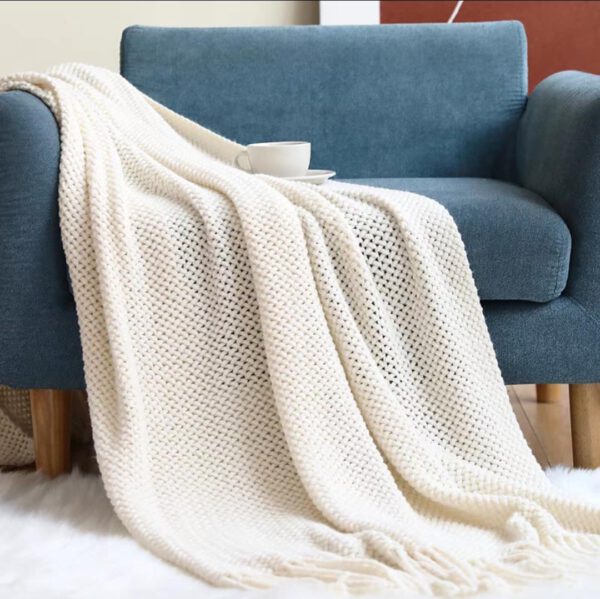 Throws Blanket Knot Cream