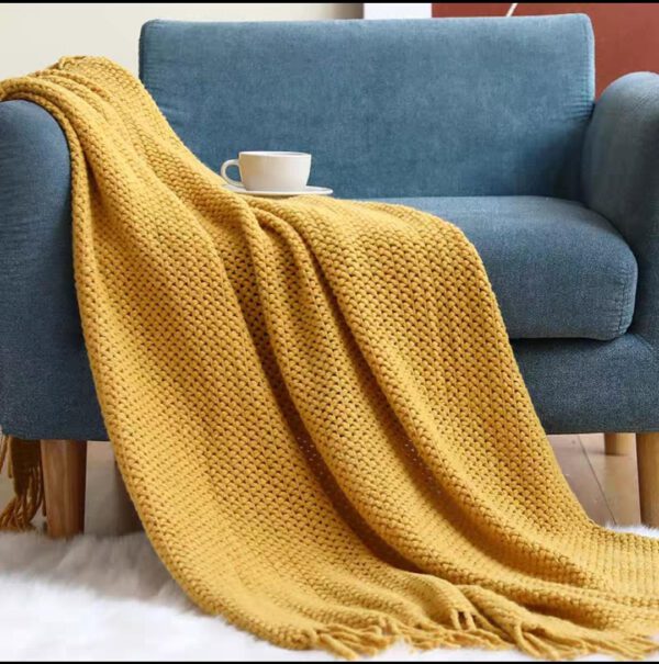 Throws Blanket Knot Yellow