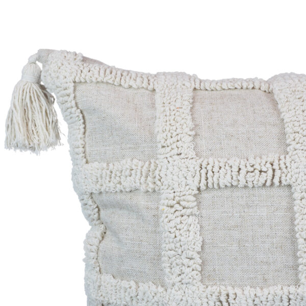 หมอนอิง รุ่น Nordic-Beige-Window-03