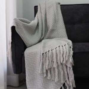 Throws Blanket - Zigzag Light Grey
